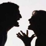 Discussão por mensagens em redes sociais termina em agressões e casal é levado à delegacia em Costa Rica