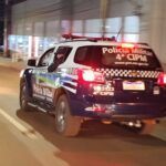 Homem é acusado de agredir mulher com lata de cerveja após insistir em relacionamento em Costa Rica