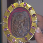 Encontrado há 185 anos, medalhão deu origem à Romaria do Divino Pai Eterno; conheça a história