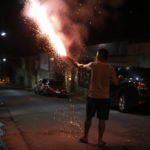 Adolescente é apreendido após lançar artefato explosivo em posto de combustíveis de Chapadão do Sul