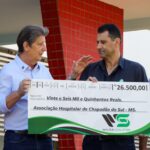 Conforme anunciado, salário de julho do prefeito Walter Schlatter é destinado à Associação Hospitalar