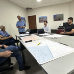 Prefeitura e Sanesul alinham ações para agilizar reparos e melhorar execução dos serviços em Chapadão do Sul