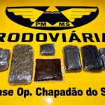 PMR de Chapadão do Sul prende mulher com de 1,3 kg de Haxixe na MS 425