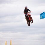 80 pilotos em busca do titulo estadual do motocross em 12 categorias hoje em Chapadão
